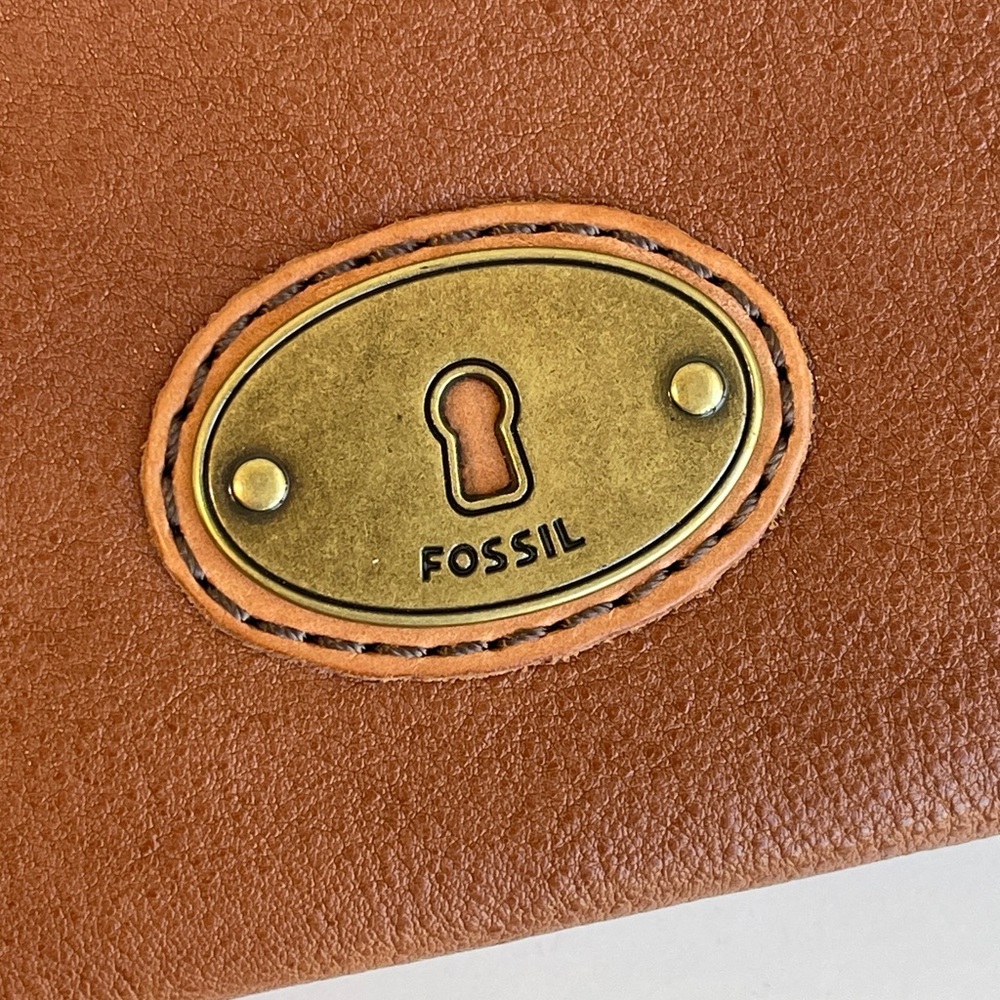 Fossil Long Live Vintage Genuine Leather Wallet - Picture 5 of 15